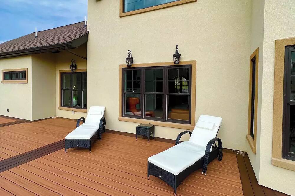Photo of Patio Balcony in Forest