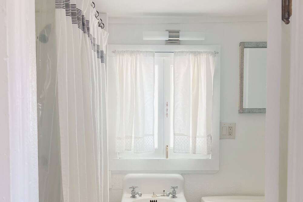 Photo of Bathroom in Mesilla Park