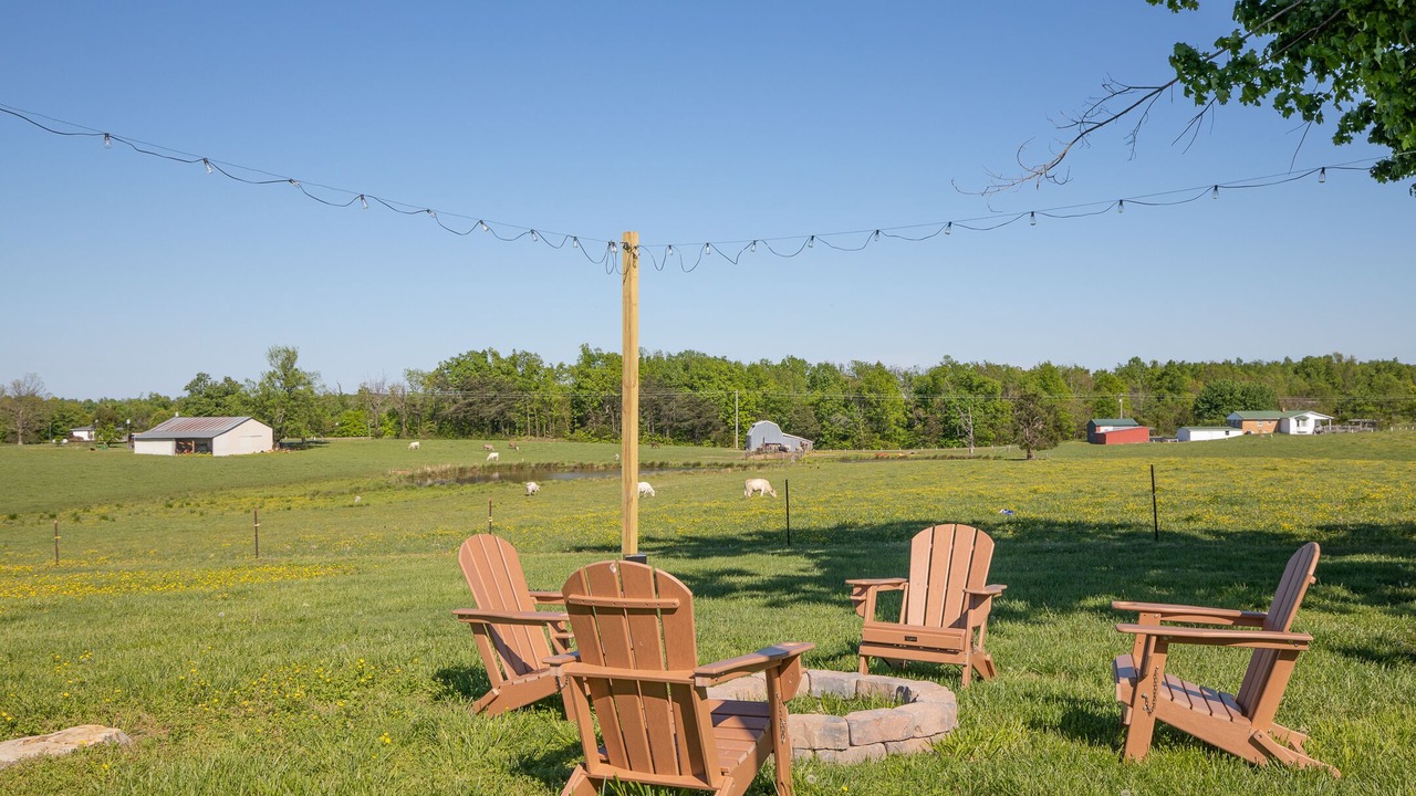 Photo of Outdoor in Allons