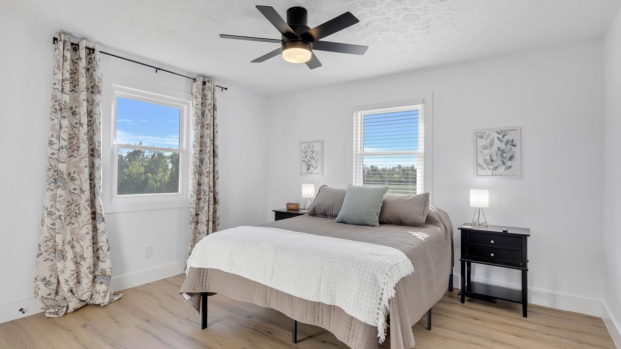 Photo of Bedroom in Allons