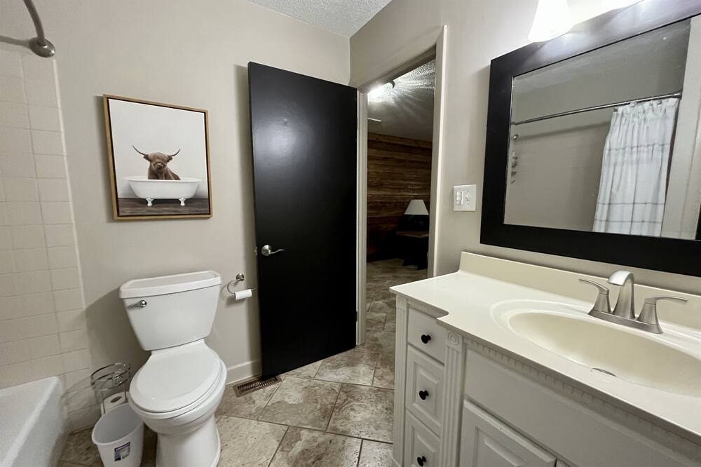 Photo of Bathroom in Wolf Creek