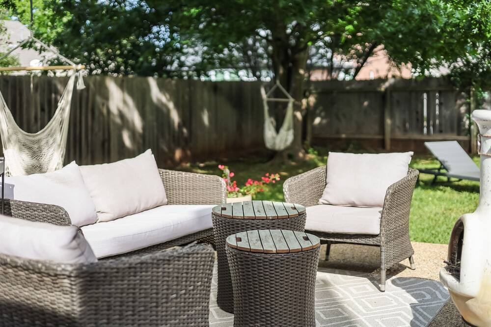 Photo of Patio Balcony in Cat Hollow