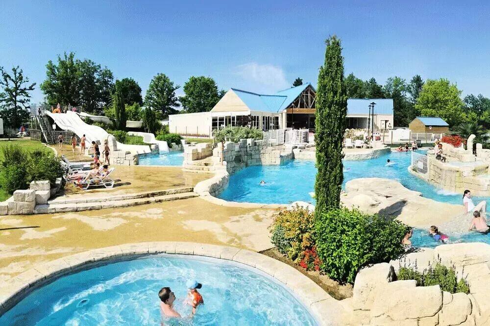 Photo of Outdoor in Sainte-Catherine-de-Fierbois