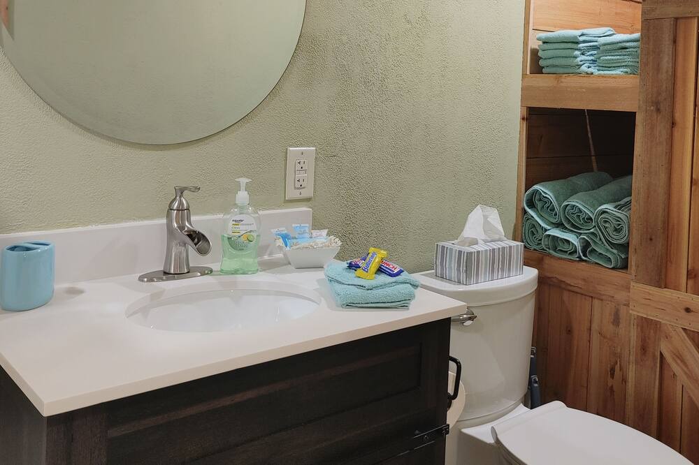 Photo of Bathroom in Grove