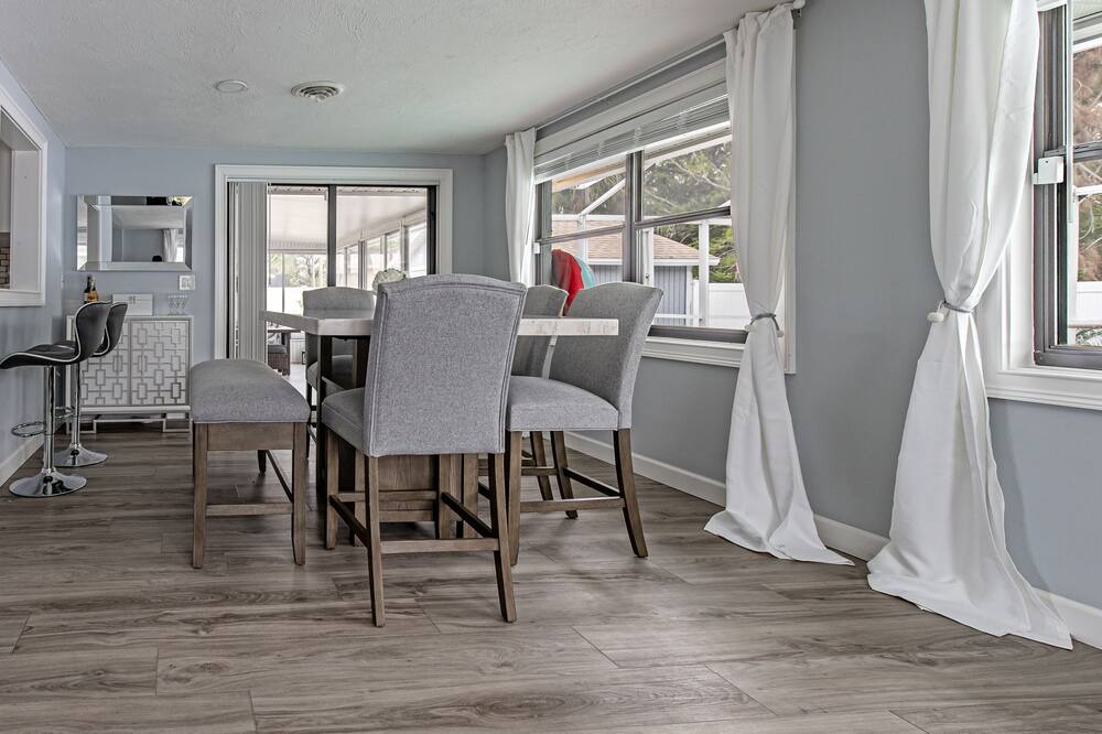 Photo of Others in Venice Groves