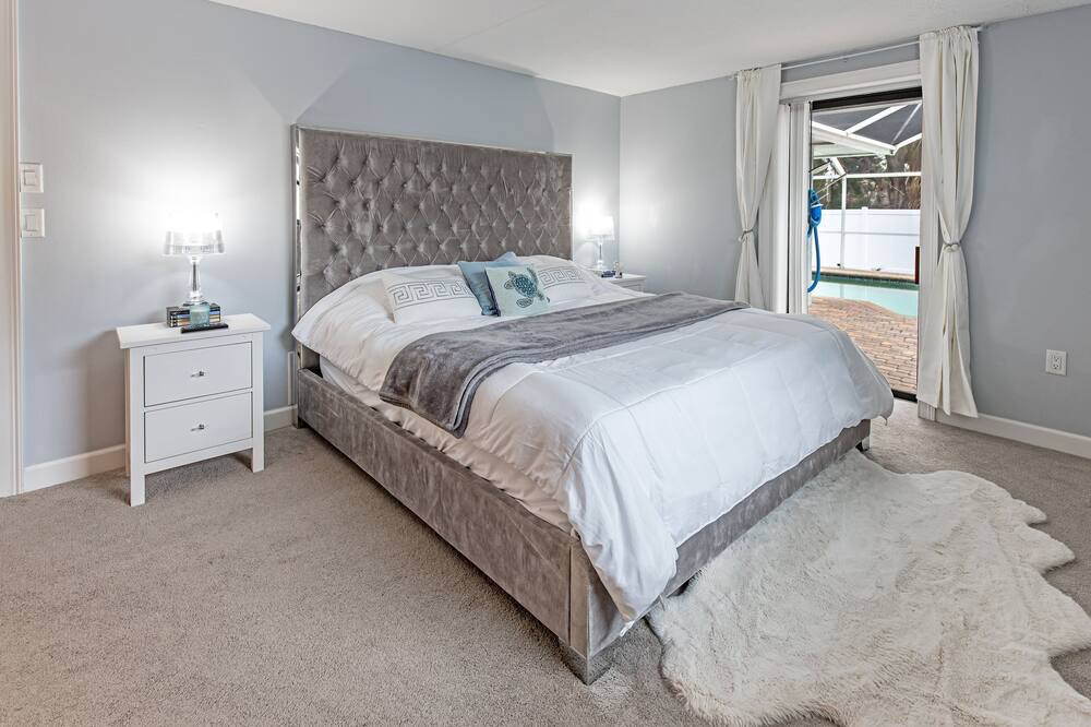 Photo of Bedroom in Venice Groves