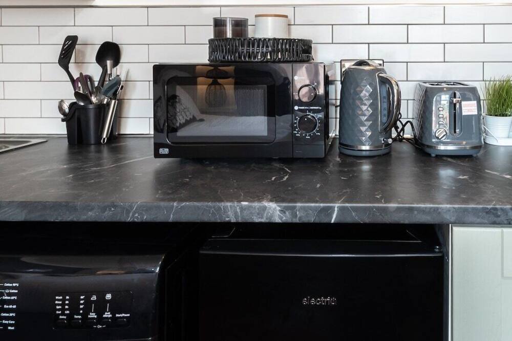 Photo of Kitchen in Bedworth