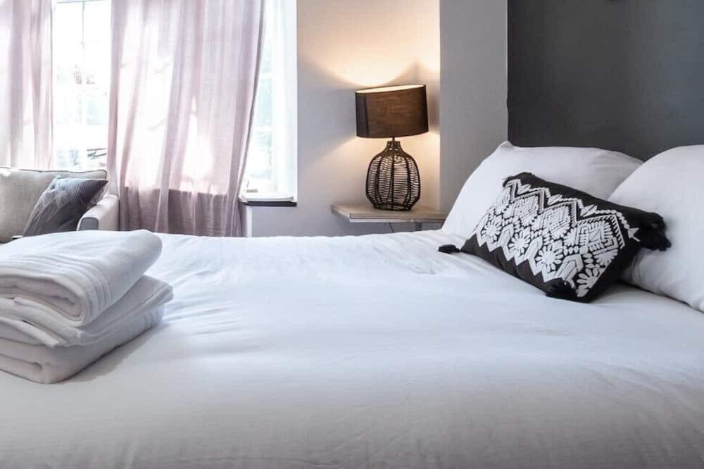 Photo of Bedroom in Bedworth