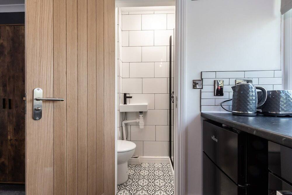 Photo of Bathroom in Bedworth