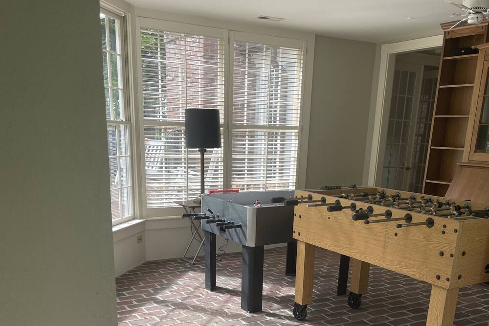 Photo of Bedroom in Cobham