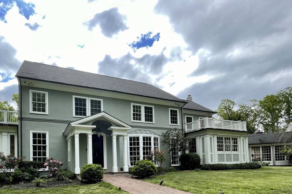 Photo of Outdoor in Cobham