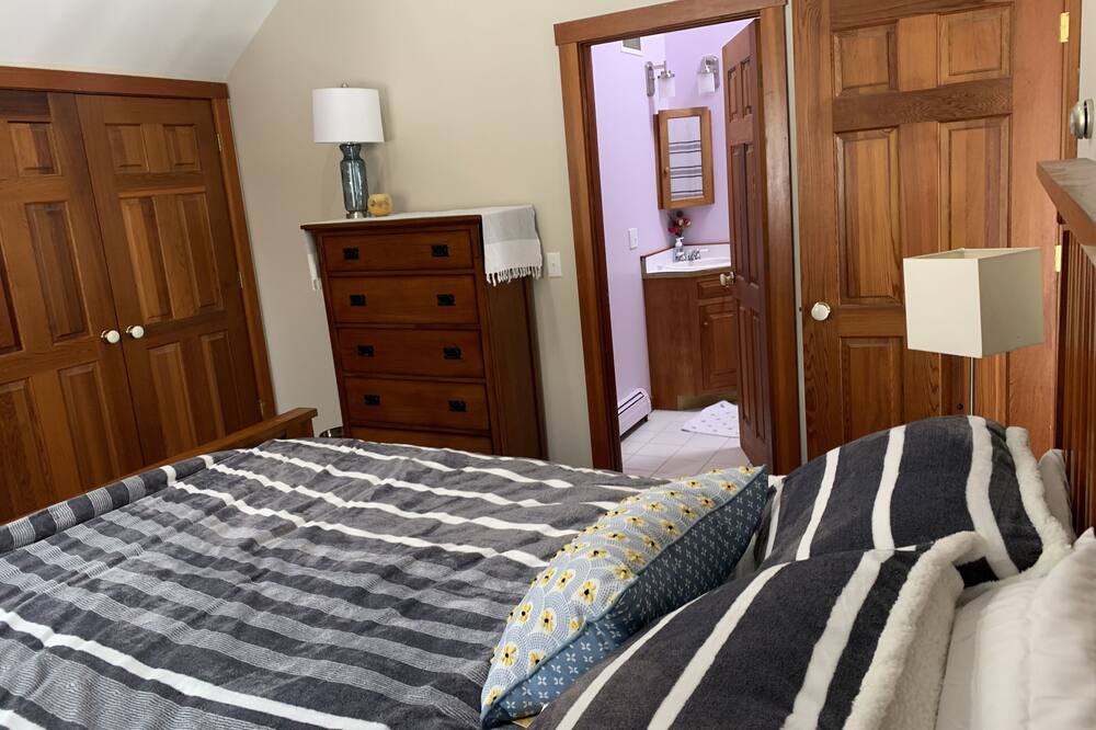 Photo of Bedroom in Eden