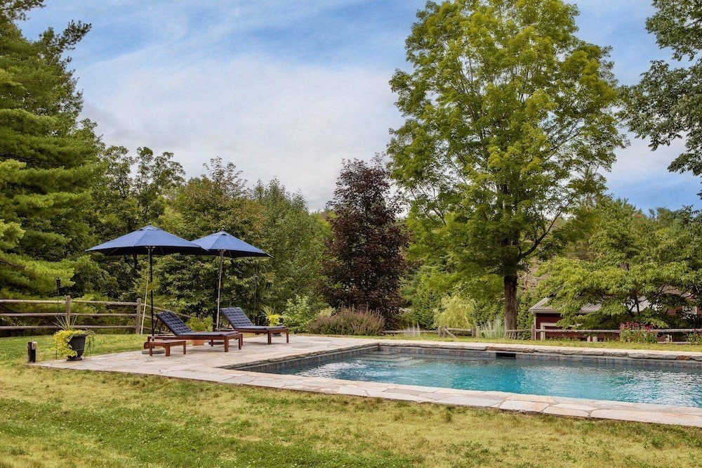 Photo of Outdoor in Hollowville