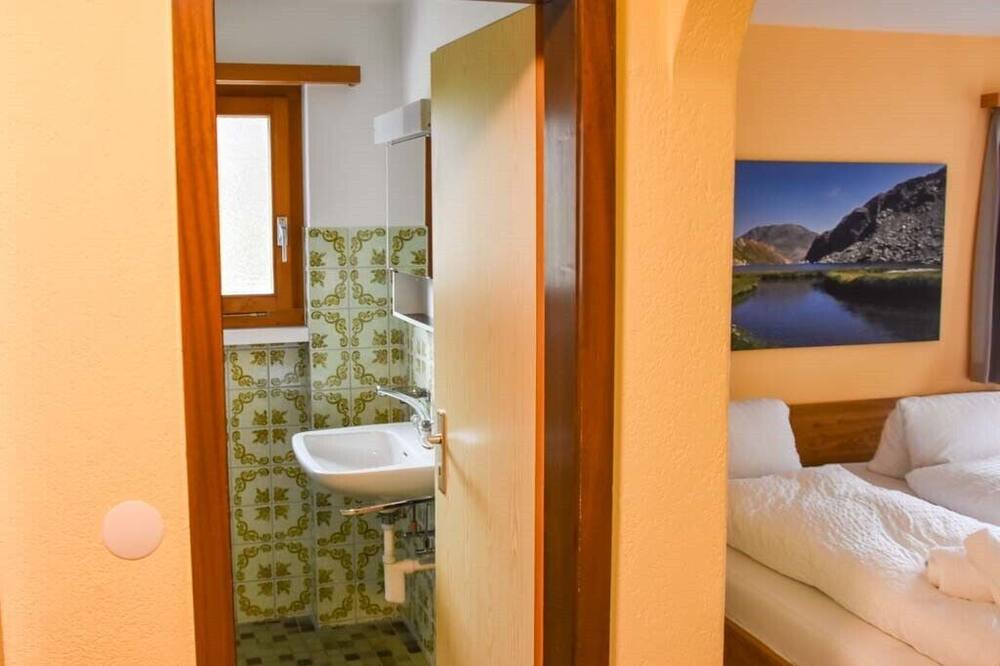 Photo of Bedroom in Acletta