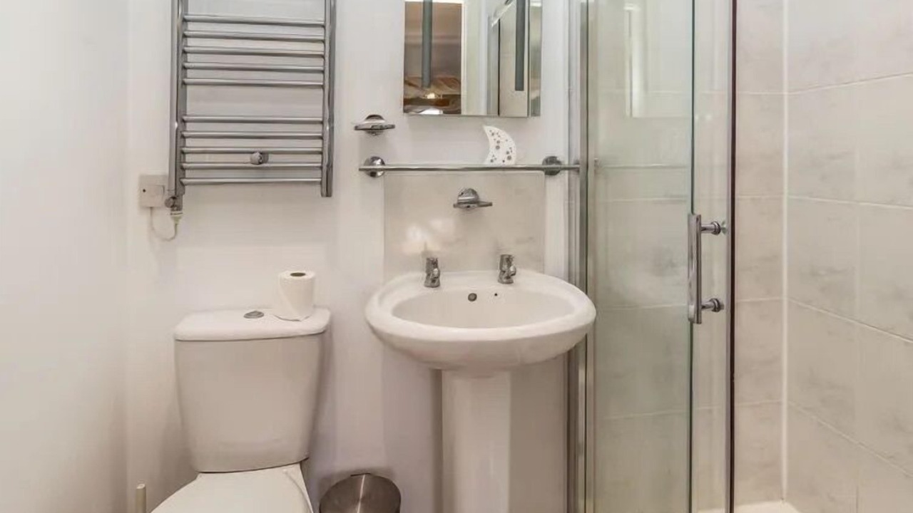 Photo of Bathroom in North Shore