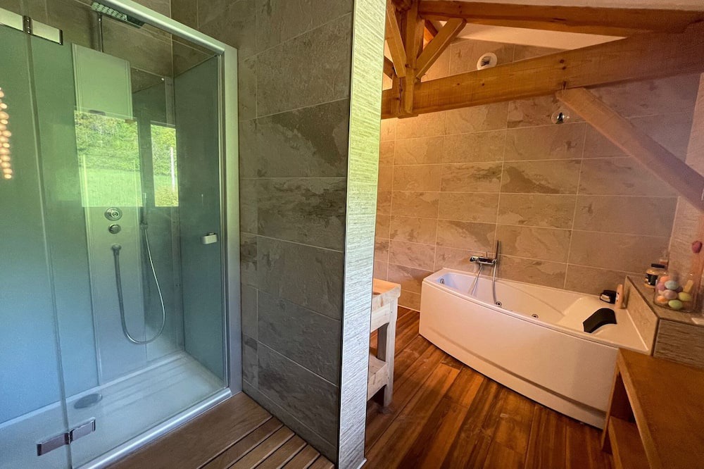 Photo of Bathroom in Nerbis