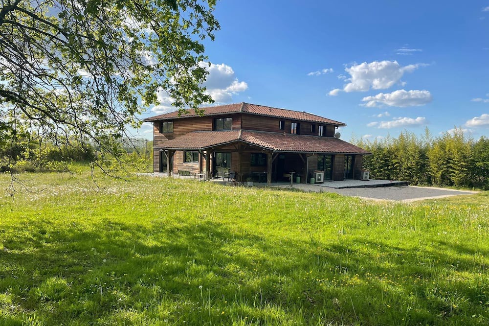 Photo of Outdoor in Nerbis