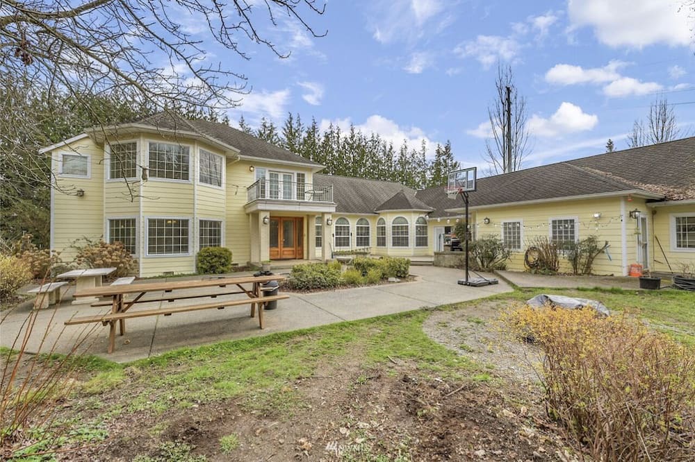 Photo of Outdoor in Smokey Point