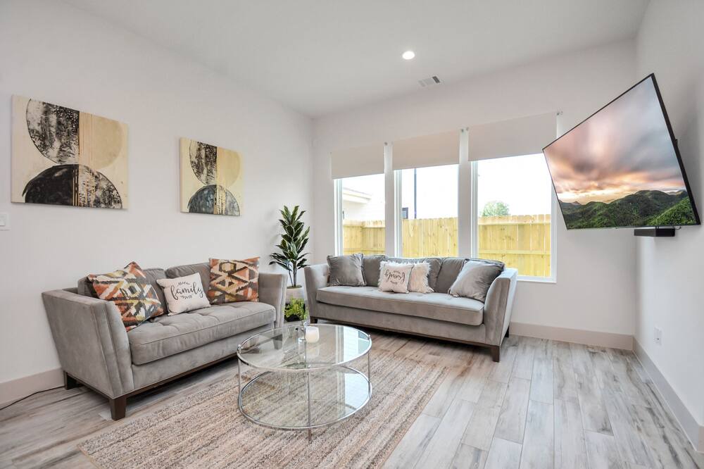 Photo of Livingroom in Central Southwest