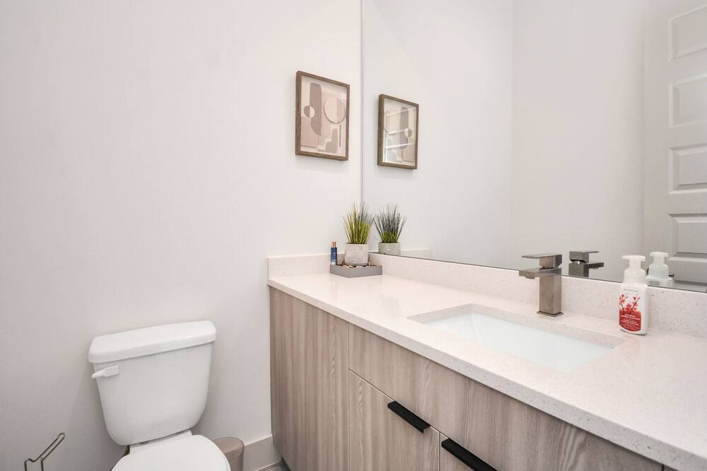 Photo of Bathroom in Central Southwest