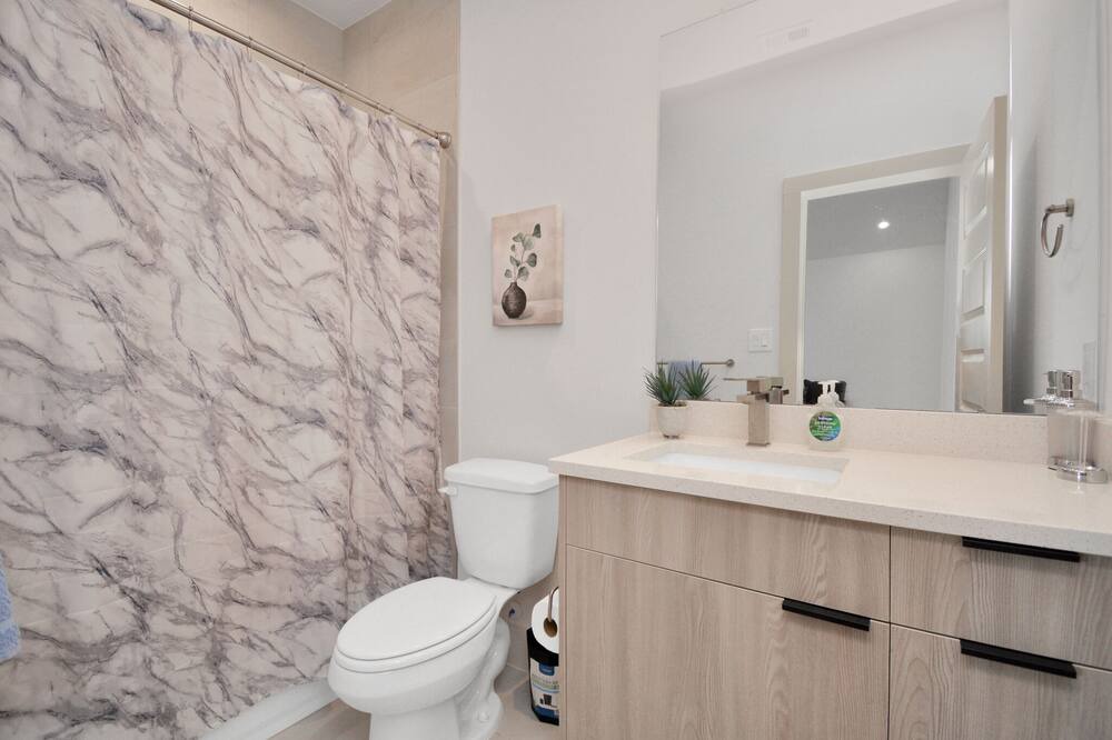 Photo of Bathroom in Central Southwest