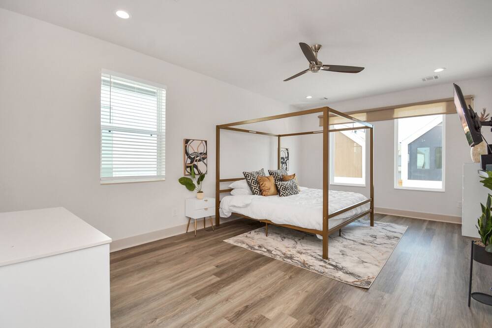 Photo of Bedroom in Central Southwest