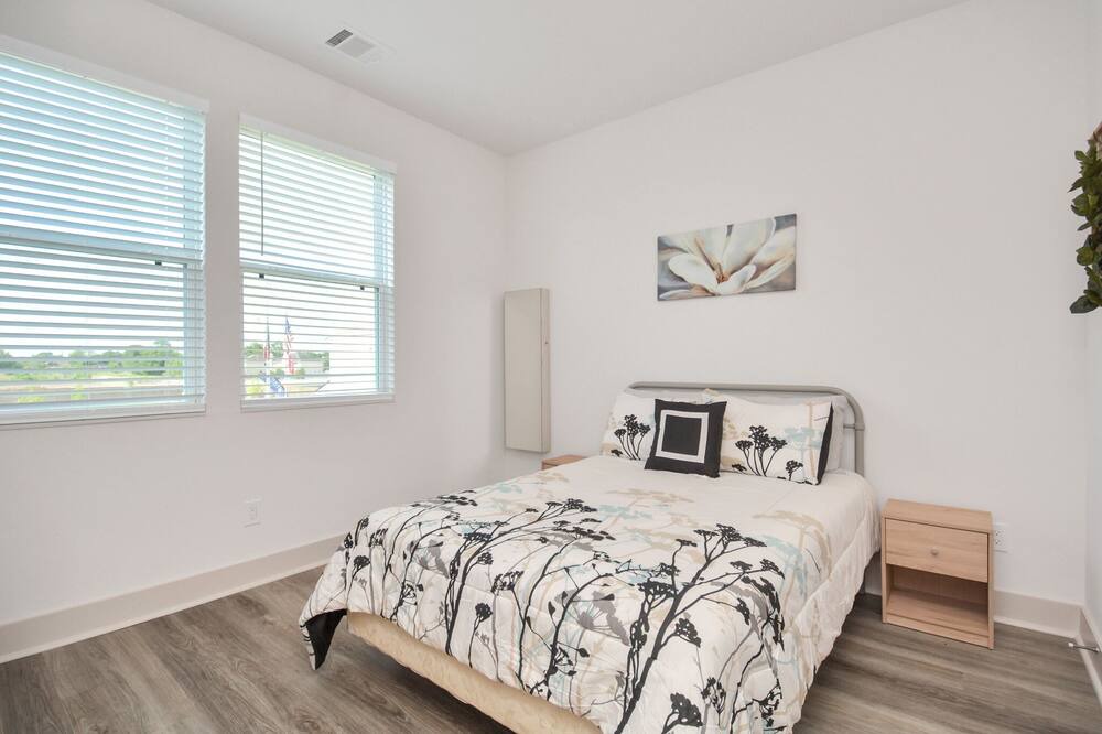 Photo of Bedroom in Central Southwest