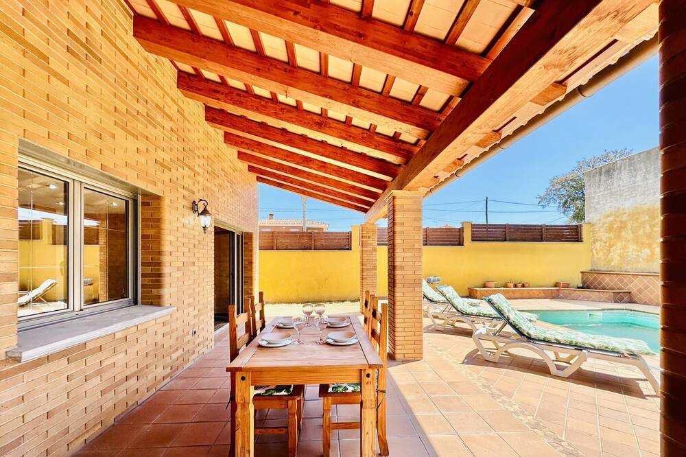 Photo of Patio Balcony in Llagostera