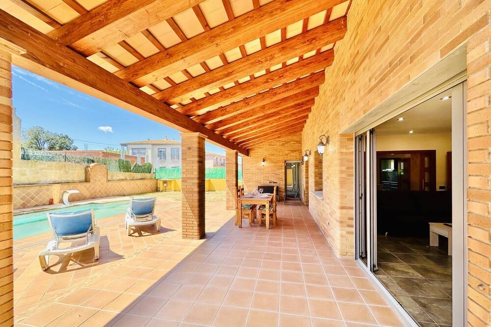 Photo of Patio Balcony in Llagostera