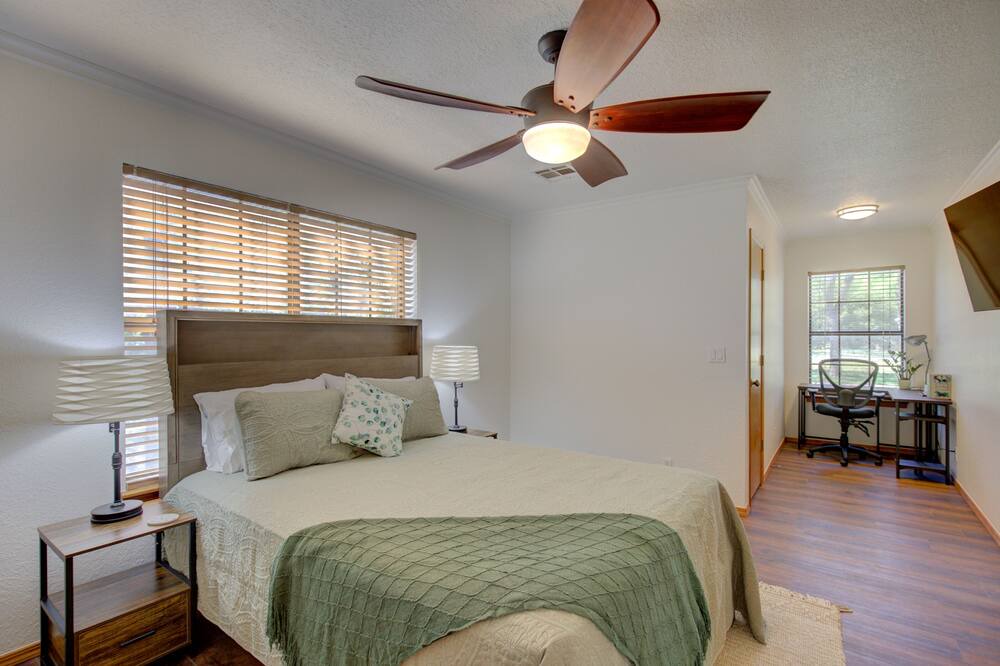 Photo of Bedroom in Verdigris