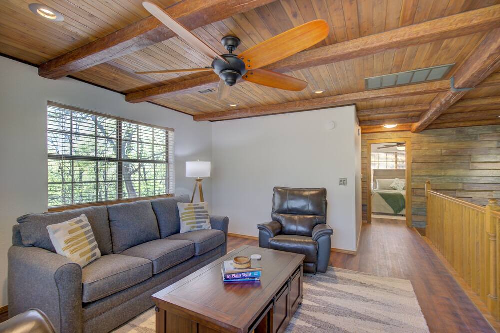Photo of Livingroom in Verdigris