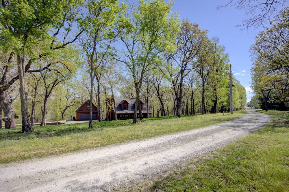Photo of Outdoor in Verdigris