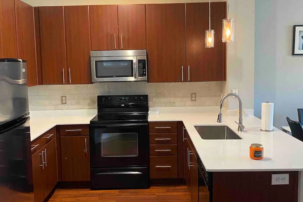 Photo of Kitchen in Energy Corridor