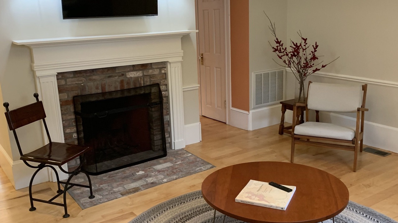 Photo of Livingroom in Jamaica Plain