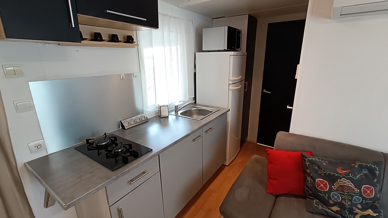 Photo of Kitchen in Saint-Paulet-de-Caisson