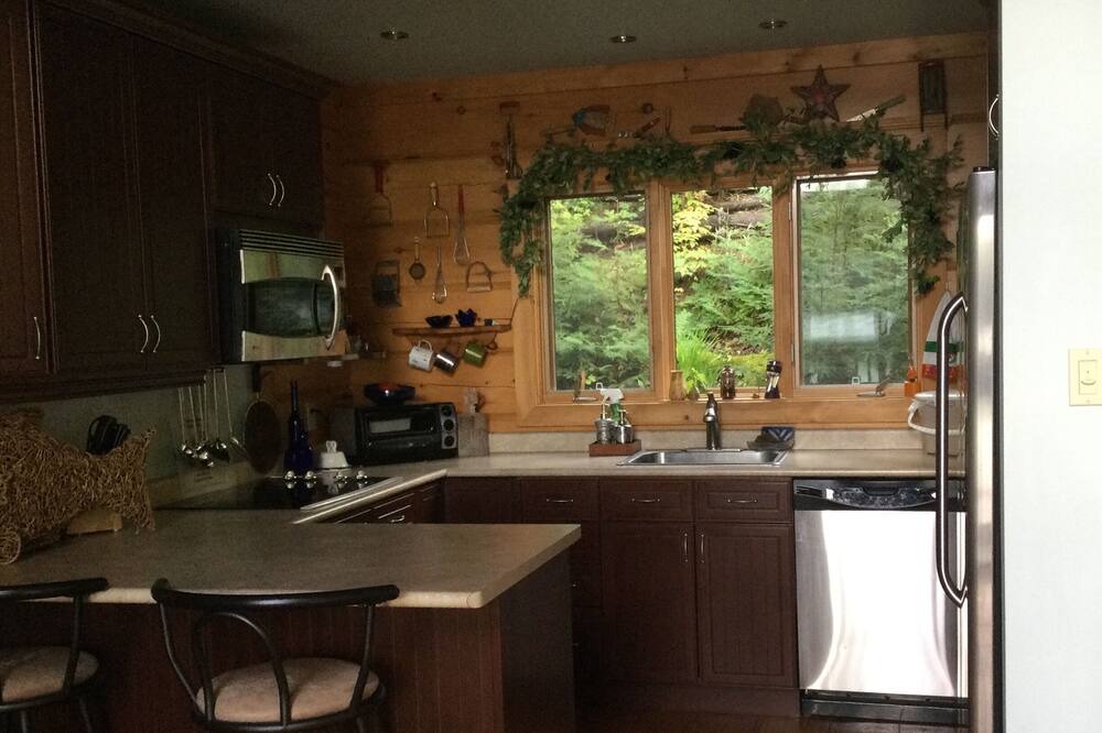 Photo of Kitchen in Irondale