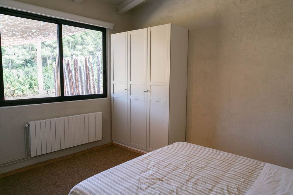 Photo of Bedroom in Pals