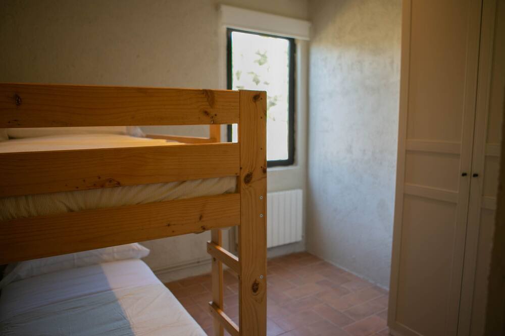 Photo of Bedroom in Pals