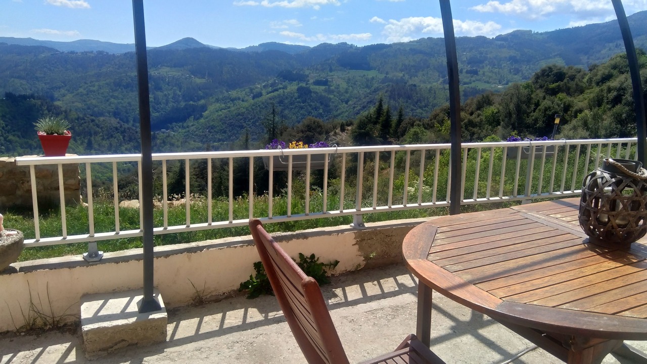 Photo of Patio Balcony in Chalencon