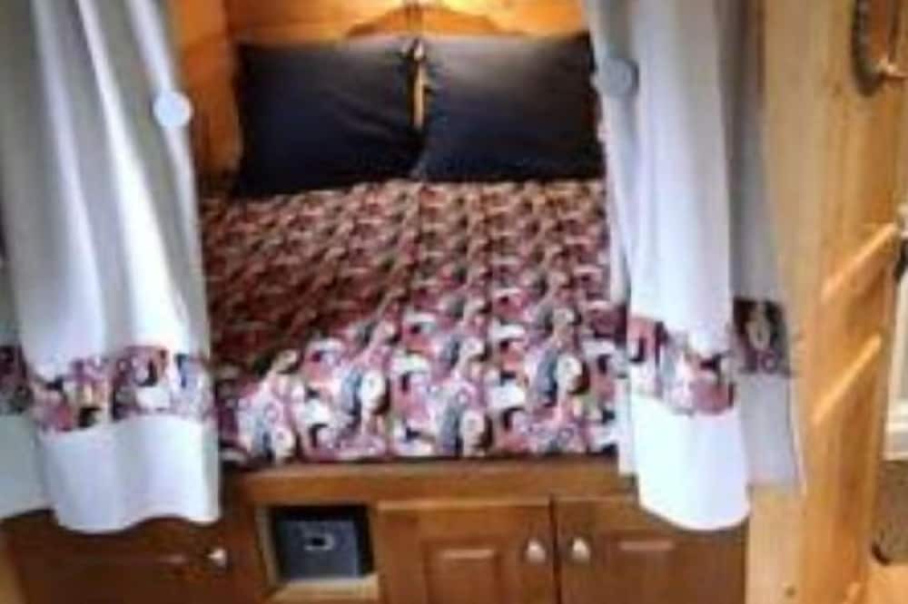 Photo of Bedroom in Buding