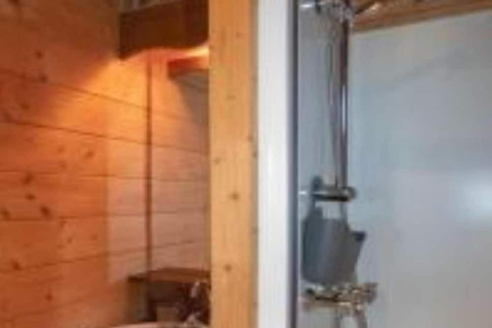 Photo of Bathroom in Buding