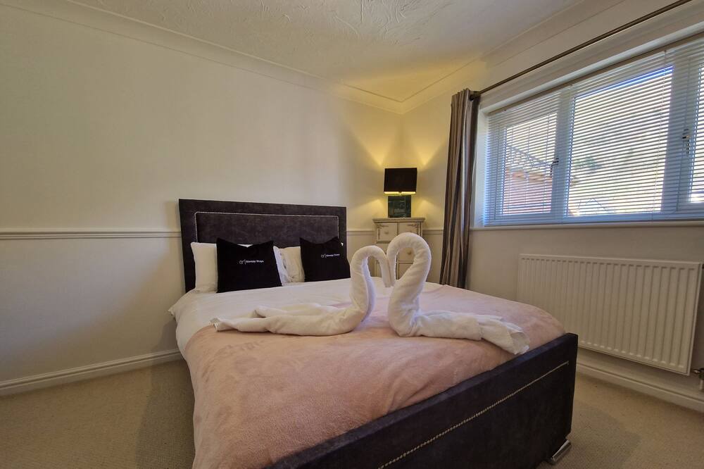 Photo of Bedroom in Waunlwyd