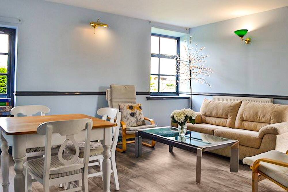 Photo of Livingroom in Murthly