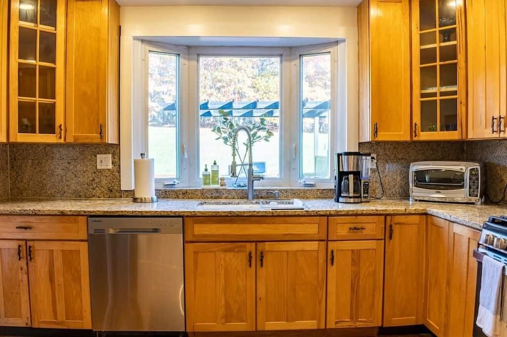 Photo of Others in Callicoon