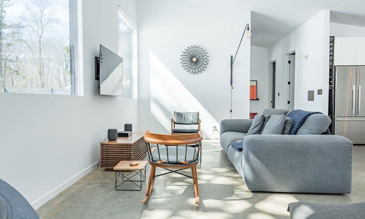 Photo of Livingroom in Ulster Park