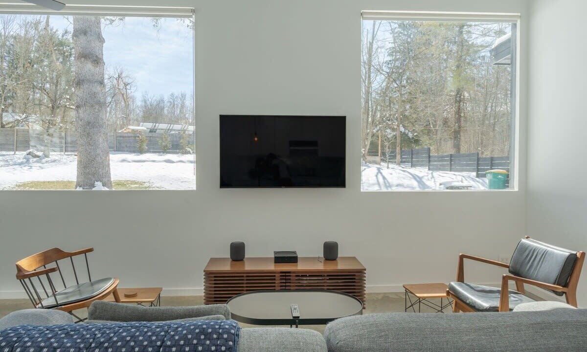 Photo of Livingroom in Ulster Park