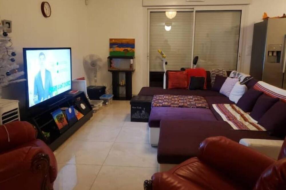 Photo of Livingroom in Charmes-sur-Rhone