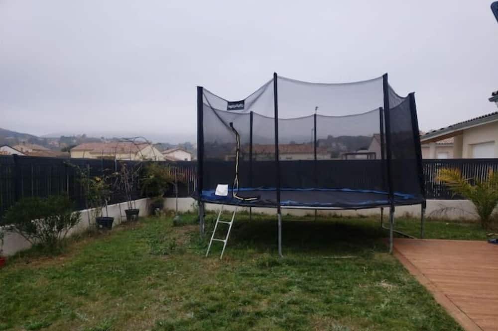 Photo of Outdoor in Charmes-sur-Rhone