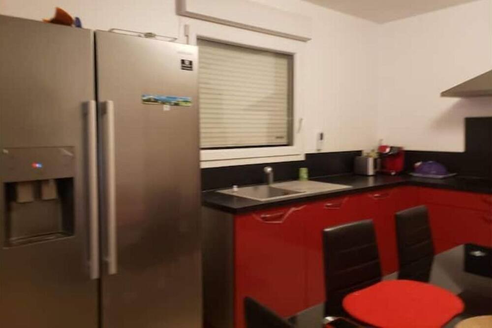 Photo of Kitchen in Charmes-sur-Rhone