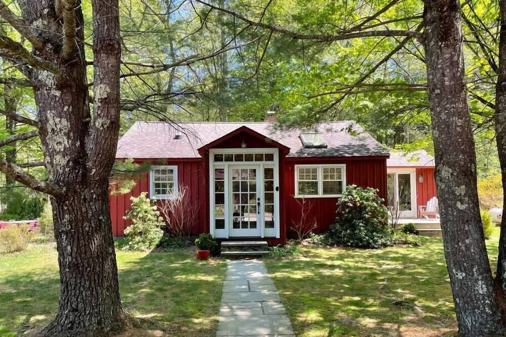 Photo of Others in Claryville